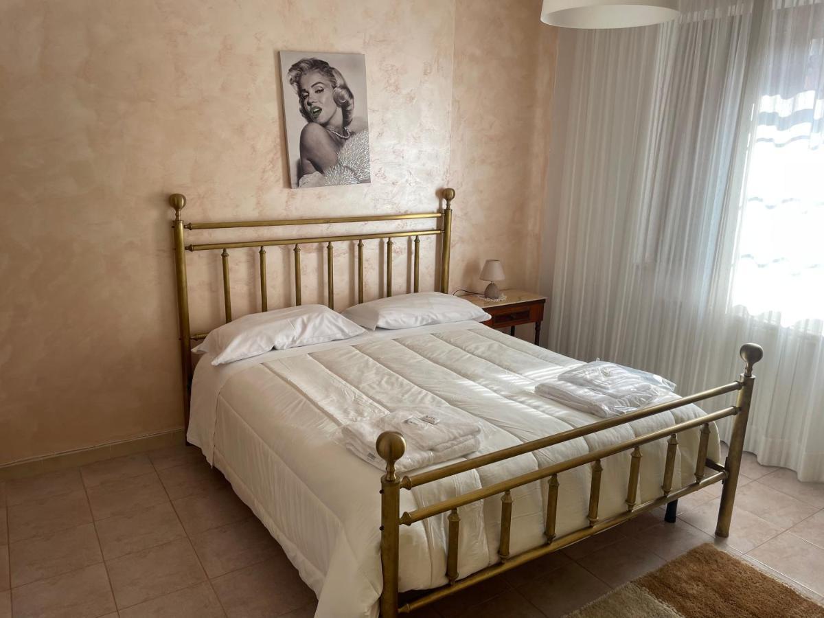 Villa Antonella Pozzilli Exteriör bild